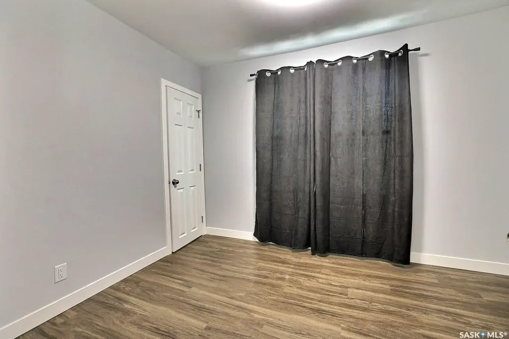 1420 Garnet Street Regina SK S4T 2Y5