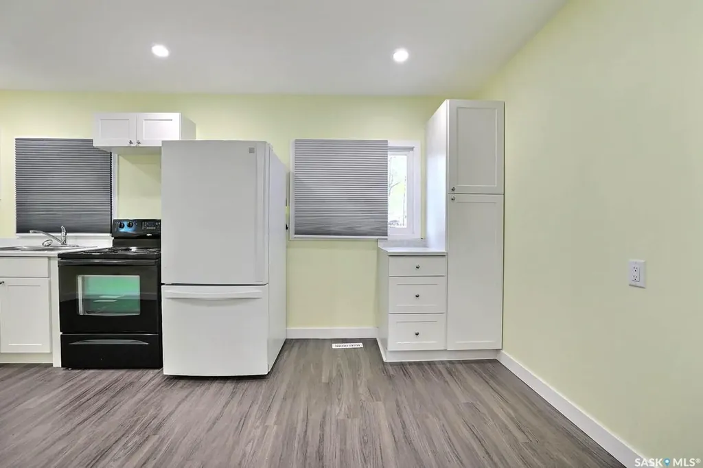 1420 Garnet Street Regina SK S4T 2Y5