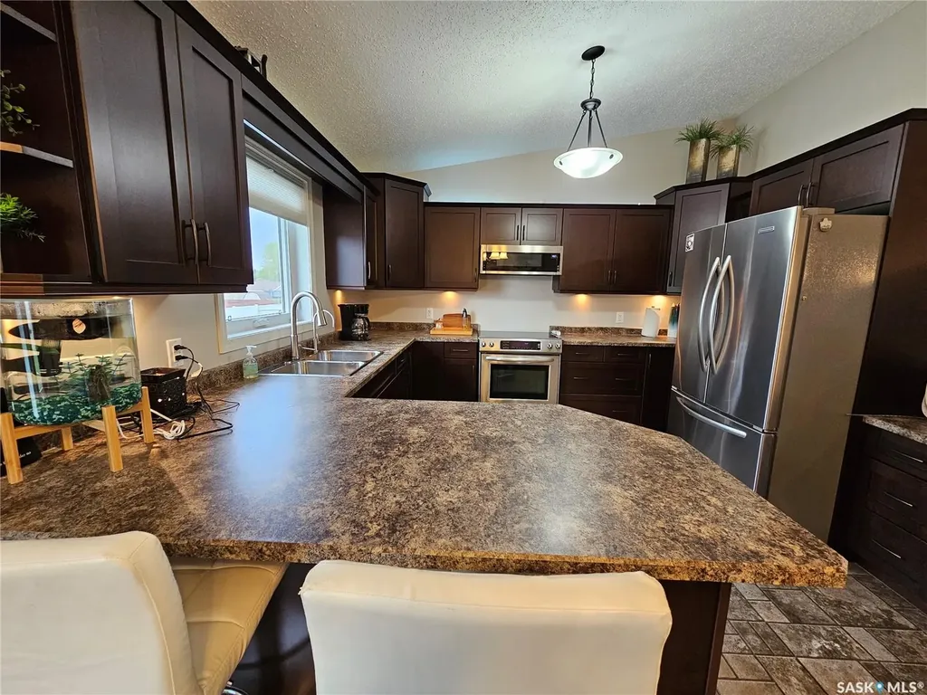364 8th Avenue W Unity SK S0K 4L0