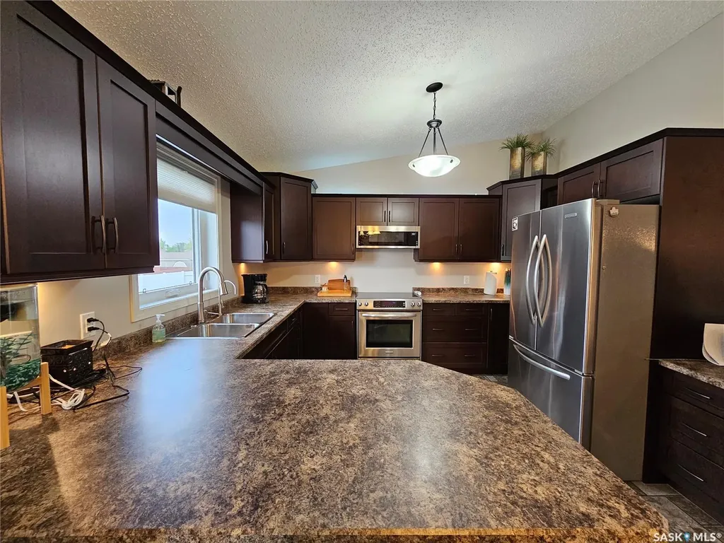 364 8th Avenue W Unity SK S0K 4L0