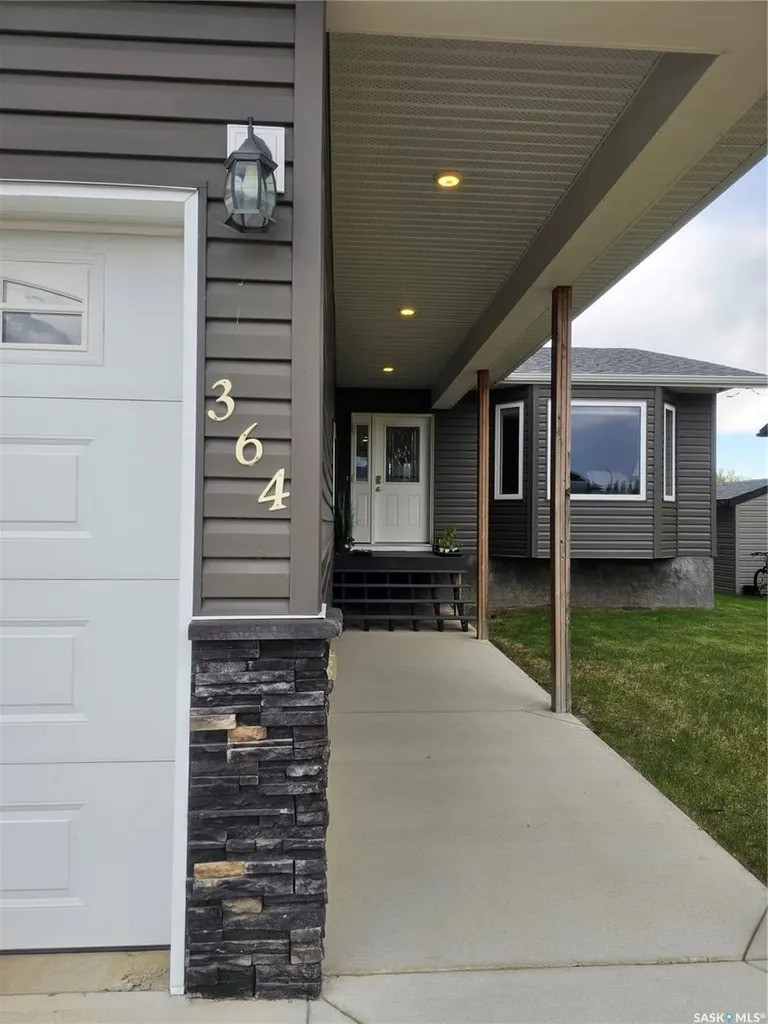 364 8th Avenue W Unity SK S0K 4L0