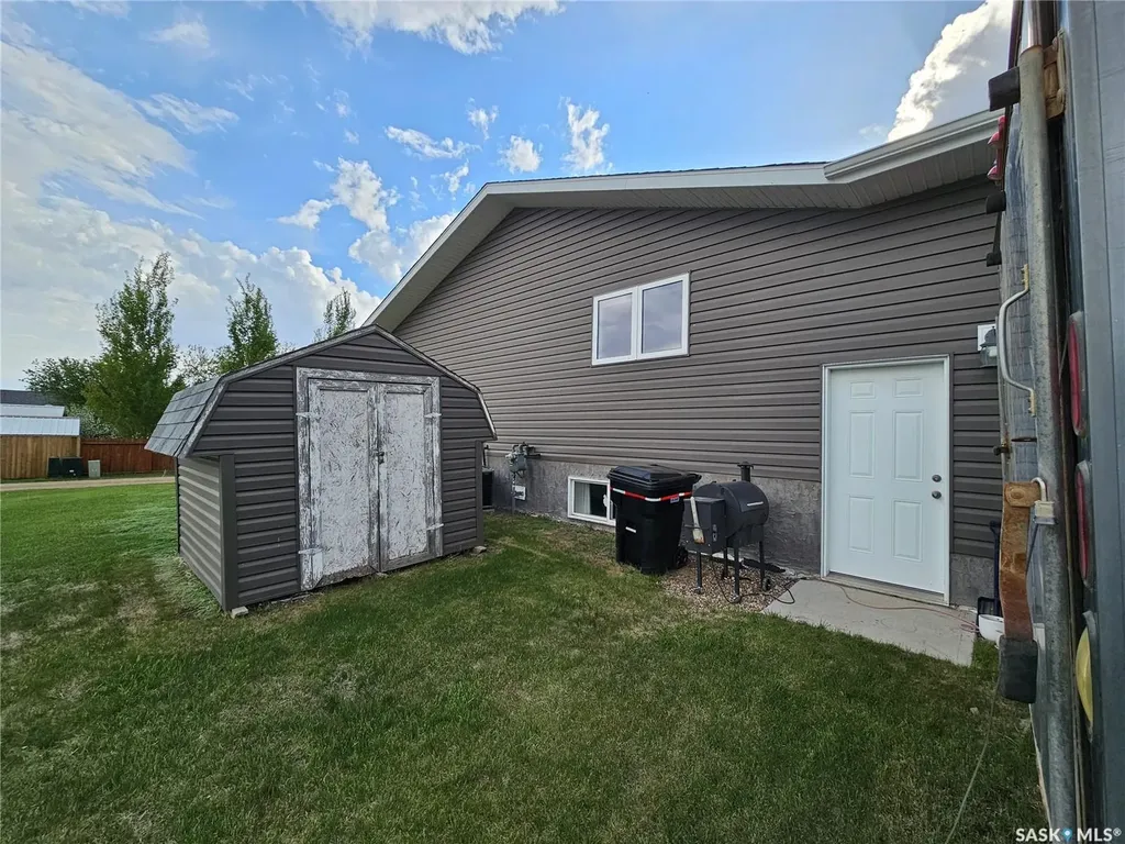 364 8th Avenue W Unity SK S0K 4L0