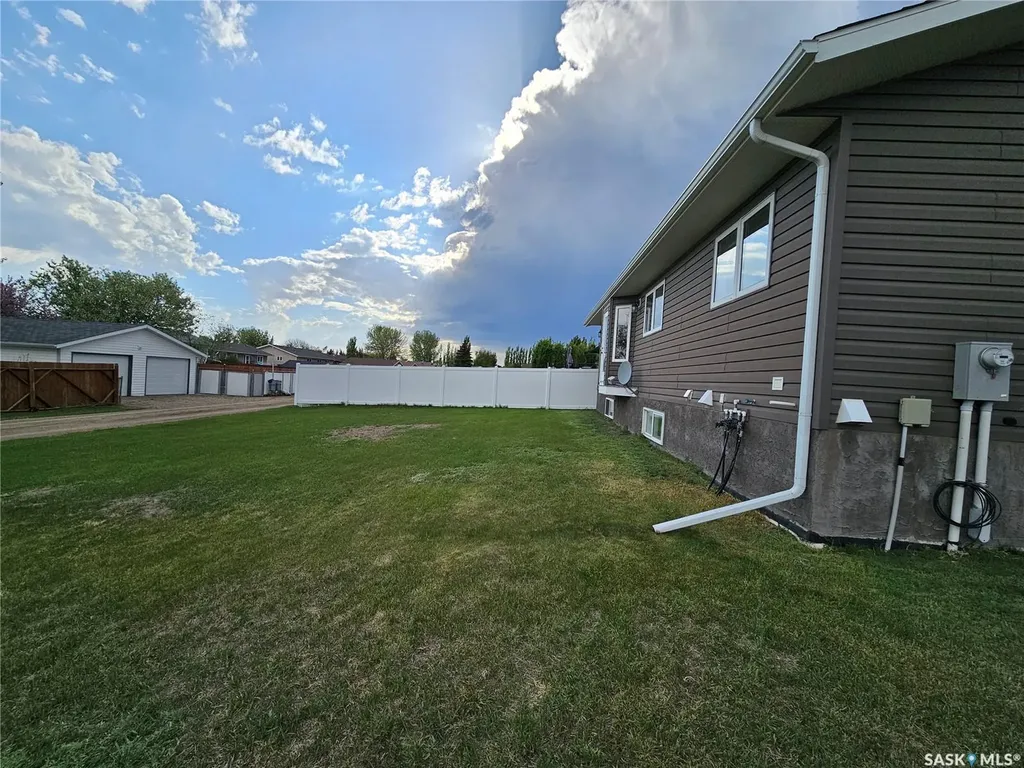 364 8th Avenue W Unity SK S0K 4L0