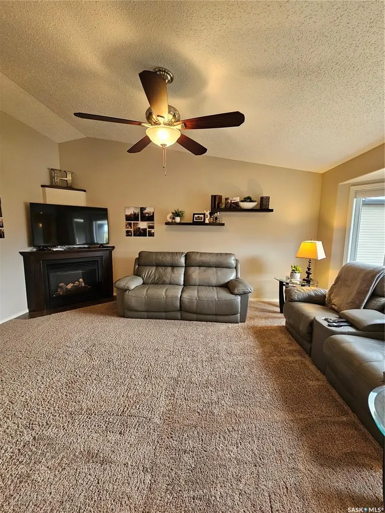 364 8th Avenue W Unity SK S0K 4L0