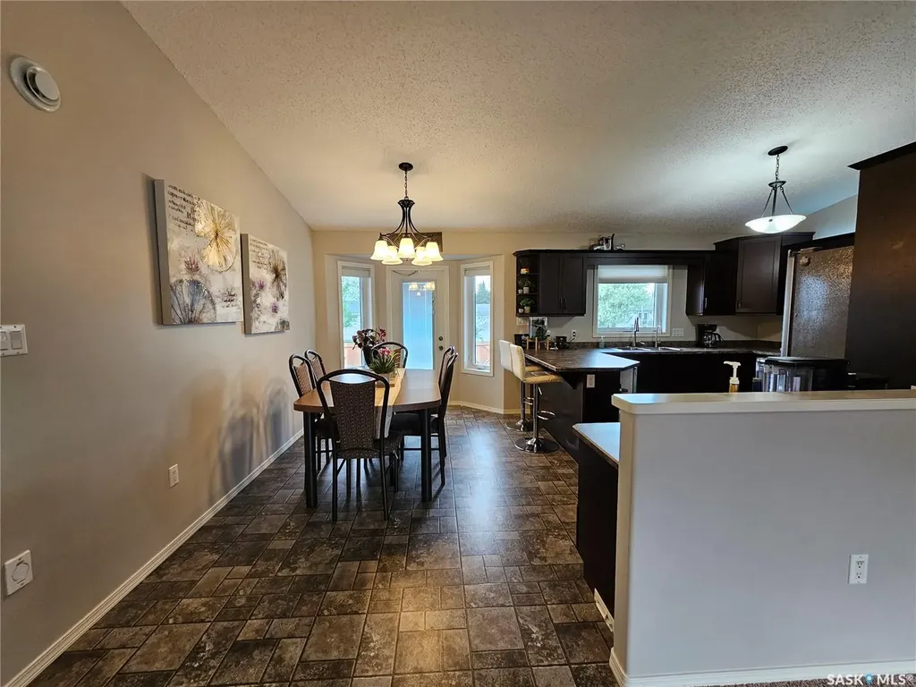 364 8th Avenue W Unity SK S0K 4L0