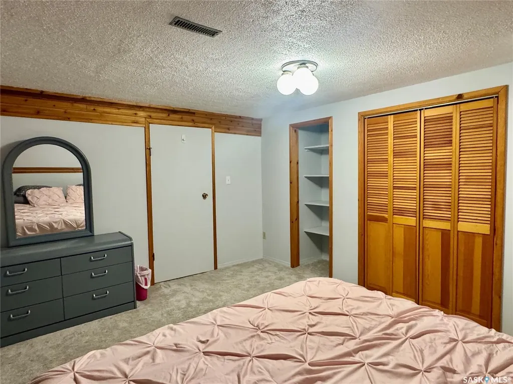 1632 Studer Street La Ronge SK S0J 1L0