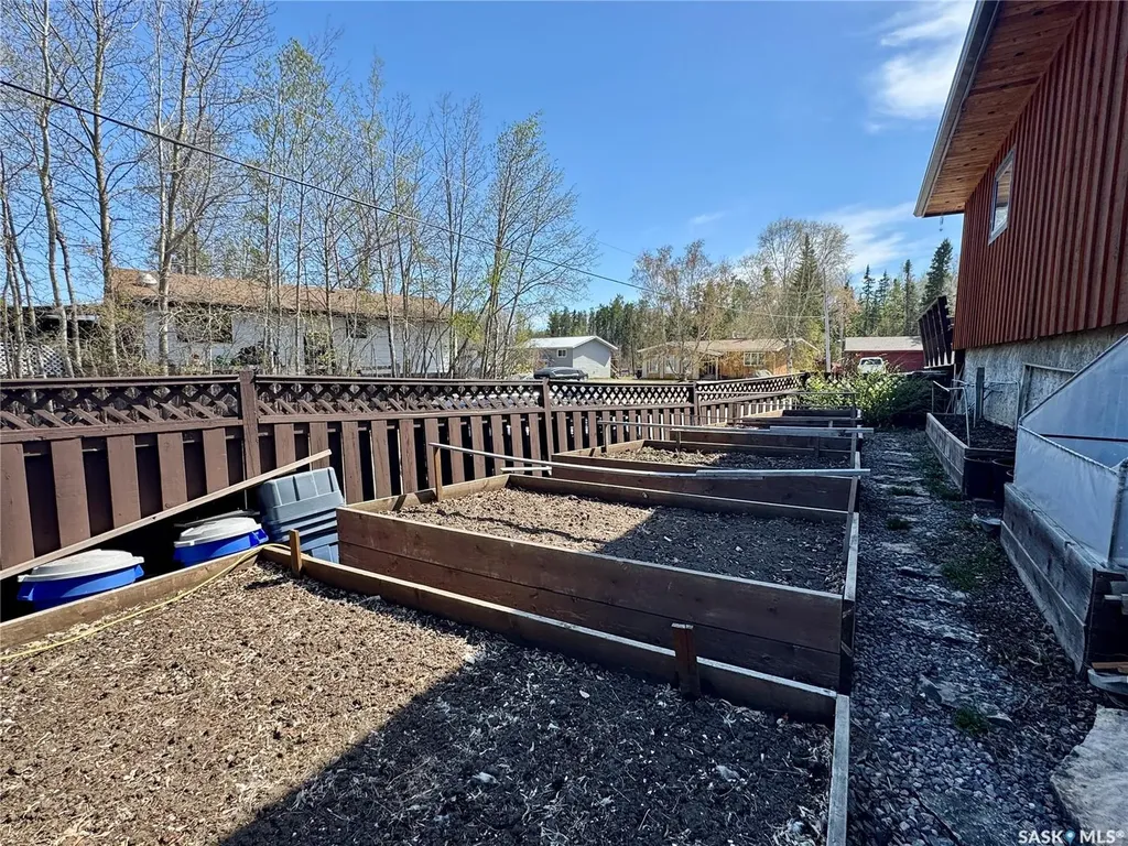 1632 Studer Street La Ronge SK S0J 1L0