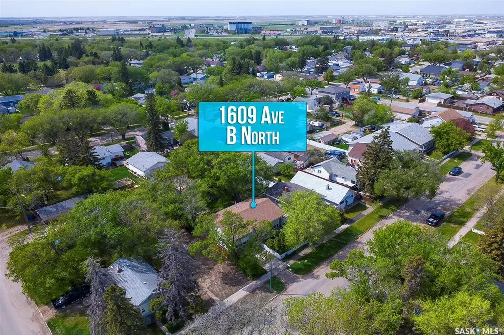 1609 B Avenue N Saskatoon SK S7L 1H2