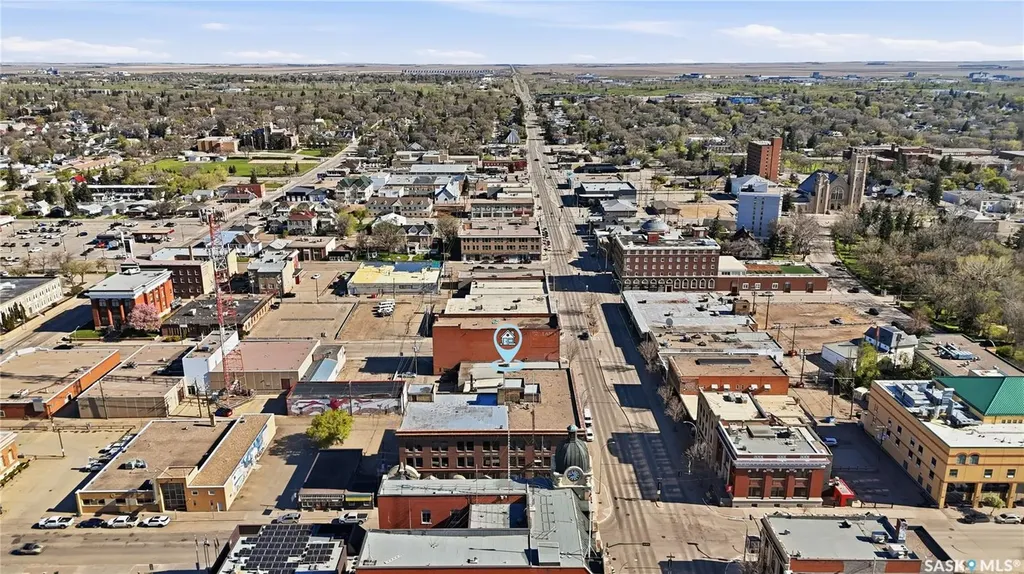 330 Main Street N Moose Jaw SK S6H 3J9