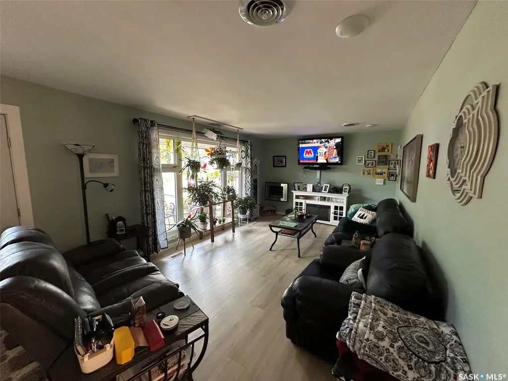 310 2nd Avenue S Rockglen SK S0H 0B0