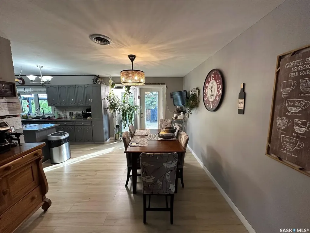 310 2nd Avenue S Rockglen SK S0H 0B0