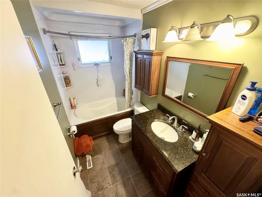 1410 4th Avenue N Regina SK S4R 0T1