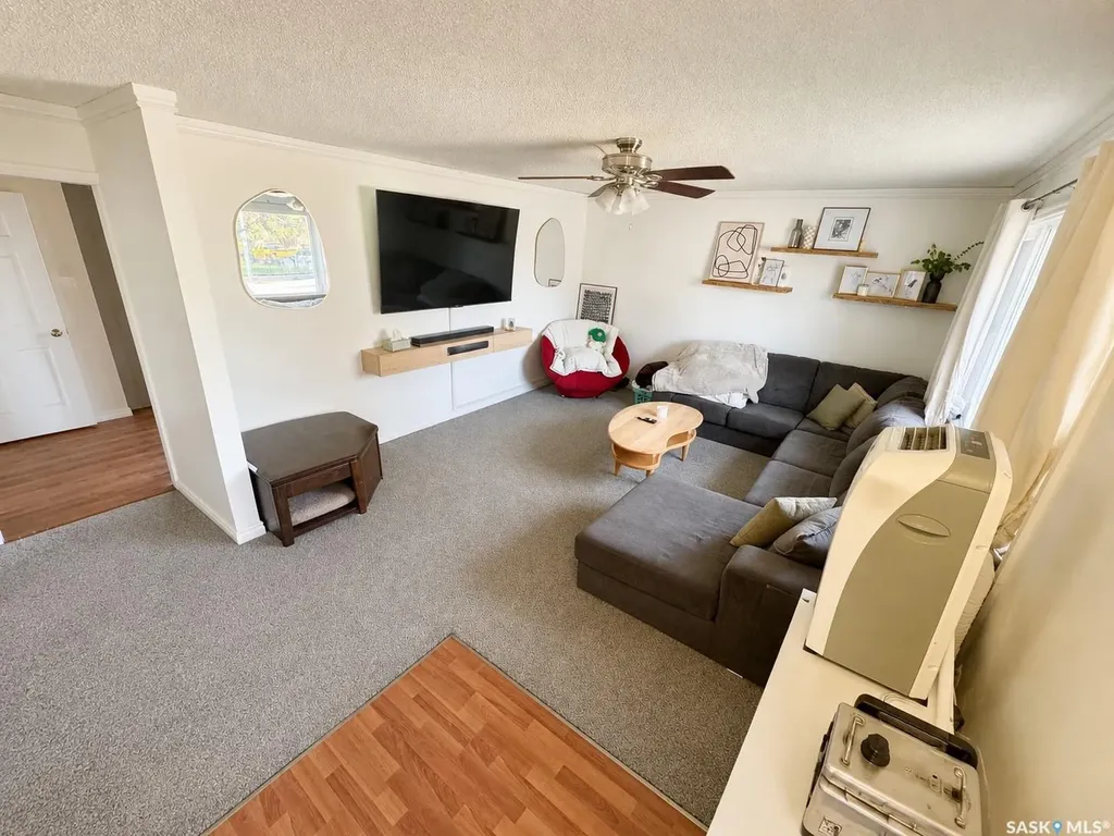 1410 4th Avenue N Regina SK S4R 0T1