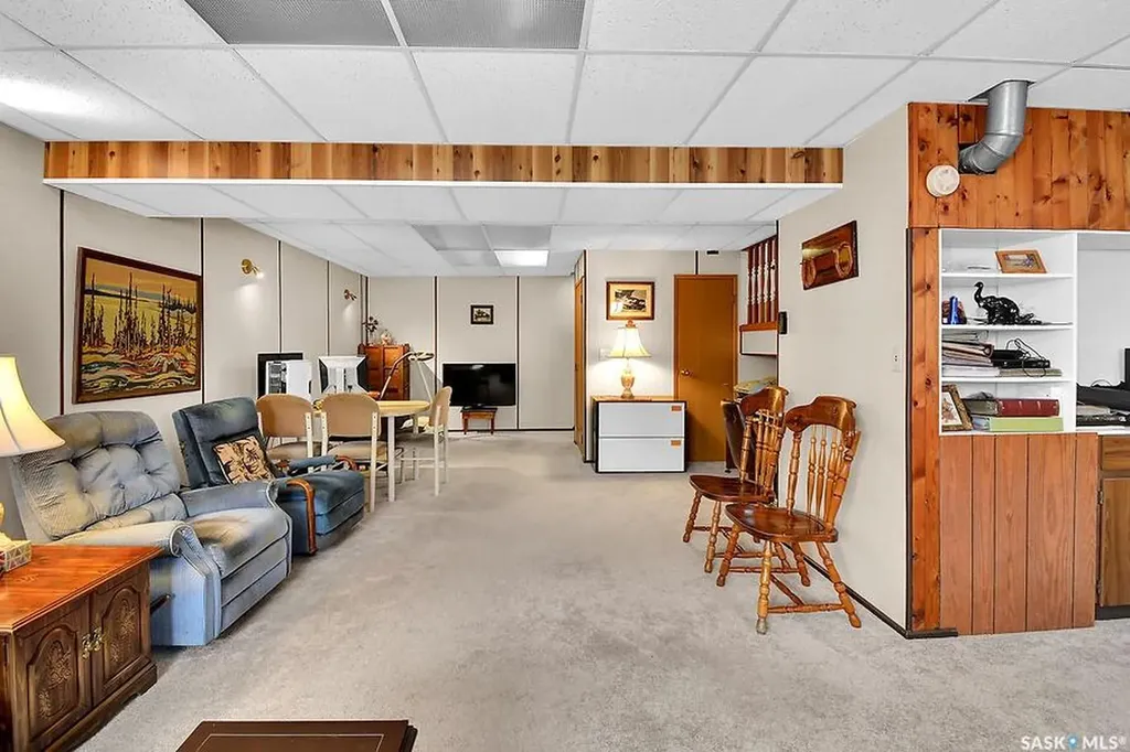 25133 Rural Address Hoodoo Rm No. 401 SK S0K 4P0