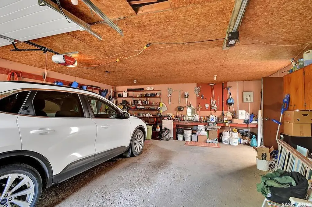 25133 Rural Address Hoodoo Rm No. 401 SK S0K 4P0