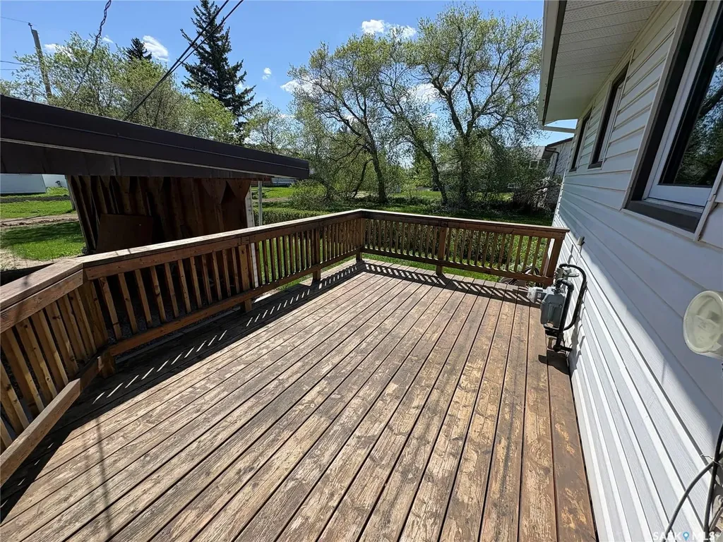 86 1st Street SW Wadena SK S0A 4J0