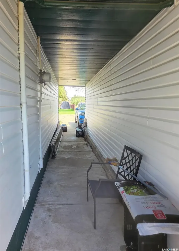 38 6th Street SE Preeceville SK S0A 3B0