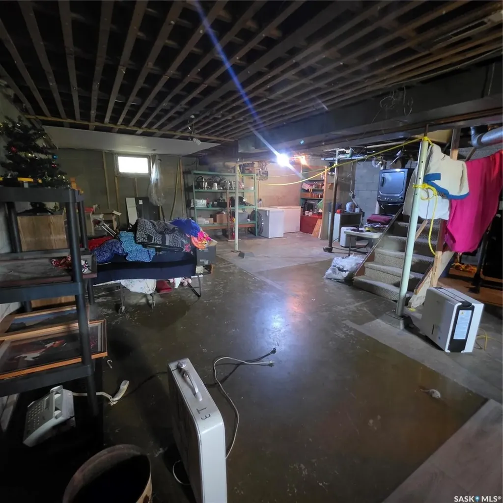 38 6th Street SE Preeceville SK S0A 3B0