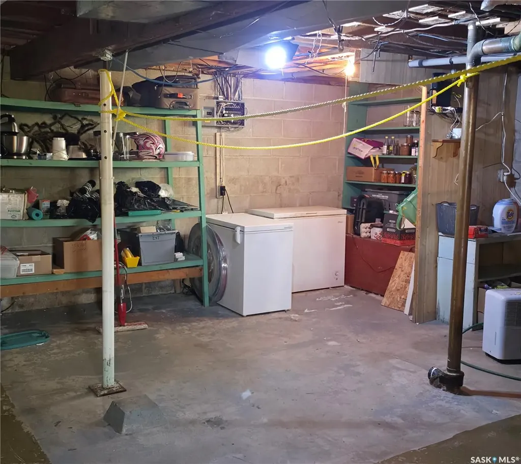 38 6th Street SE Preeceville SK S0A 3B0
