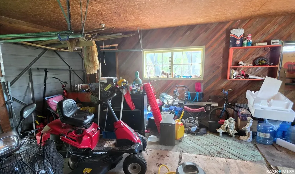 38 6th Street SE Preeceville SK S0A 3B0