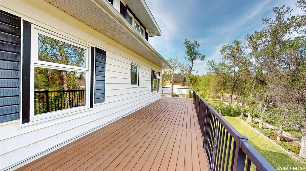 309 Marsh Street Maple Creek SK S0N 1N0