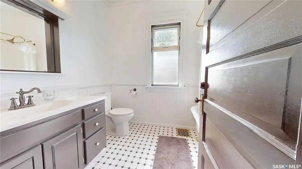309 Marsh Street Maple Creek SK S0N 1N0