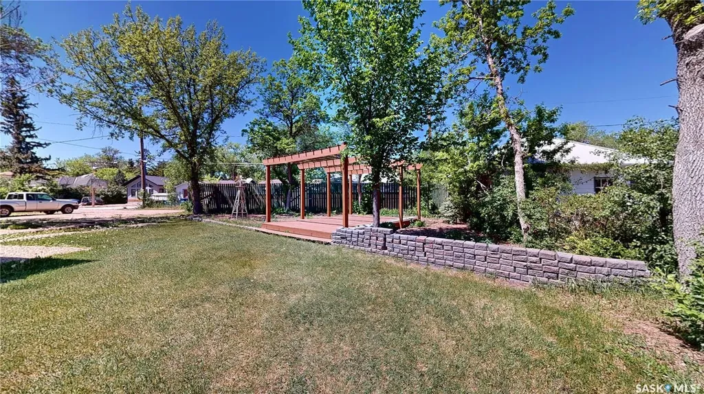 309 Marsh Street Maple Creek SK S0N 1N0