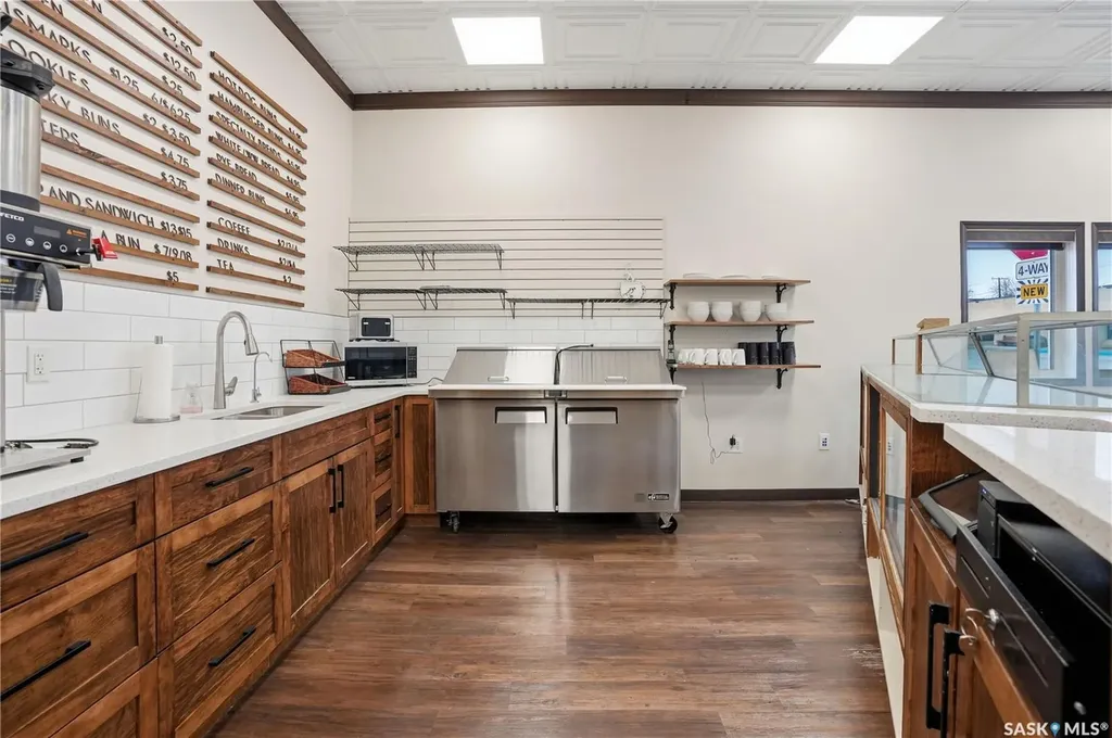 339 Centre Street Assiniboia SK S0H 0B0