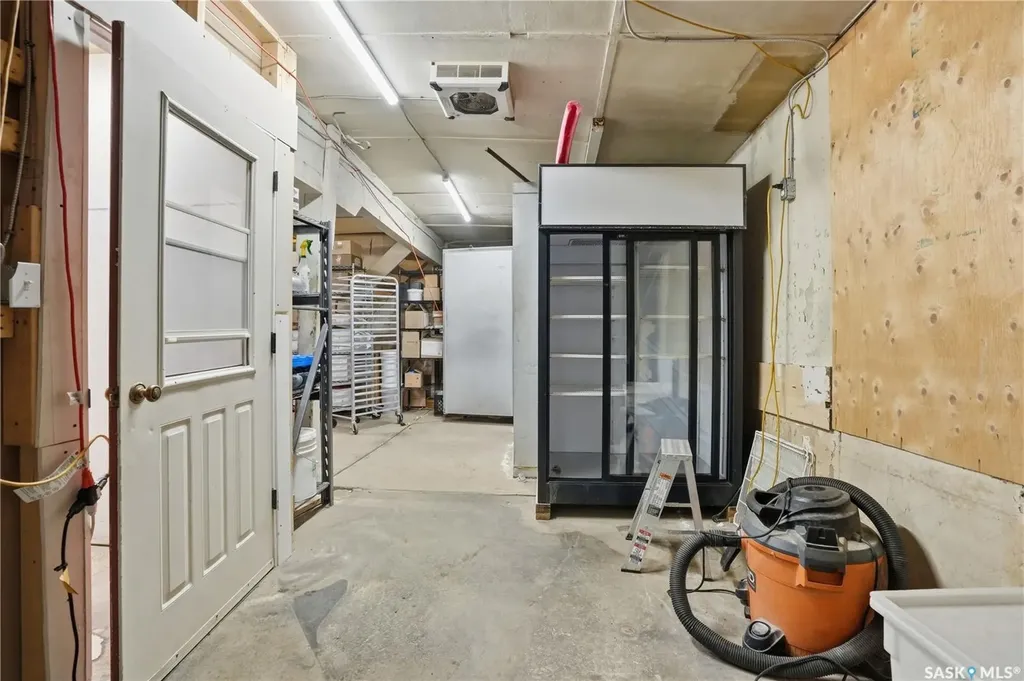 339 Centre Street Assiniboia SK S0H 0B0