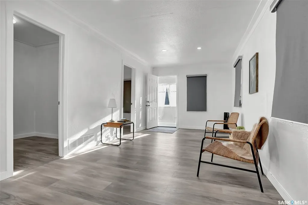 1668 Ottawa Street Regina SK S4P 1N9