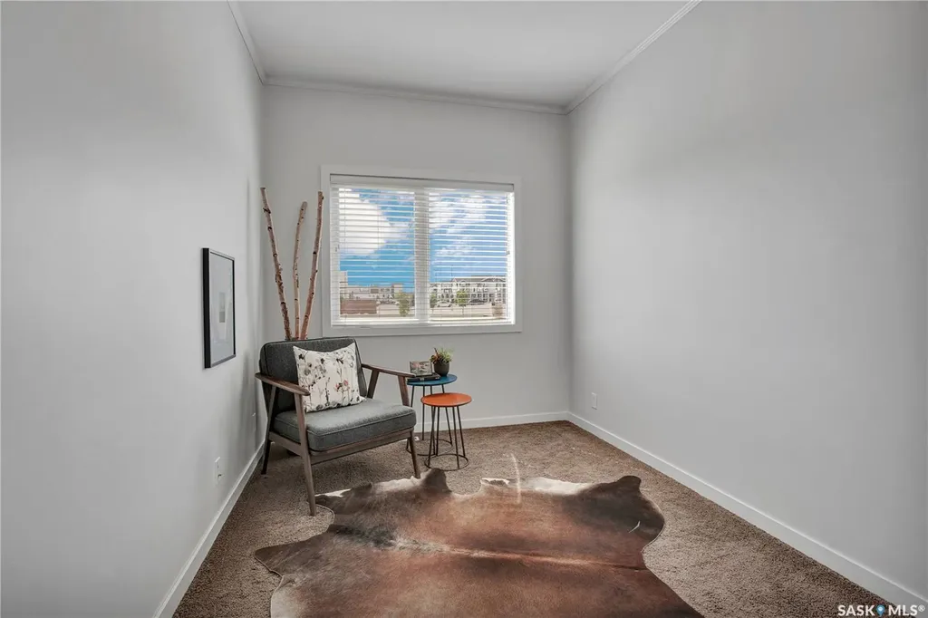 545 Hassard Close Saskatoon SK S7L 6V3