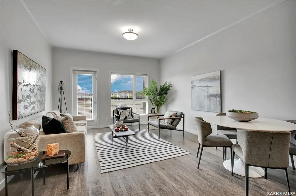 545 Hassard Close Saskatoon SK S7L 6V3