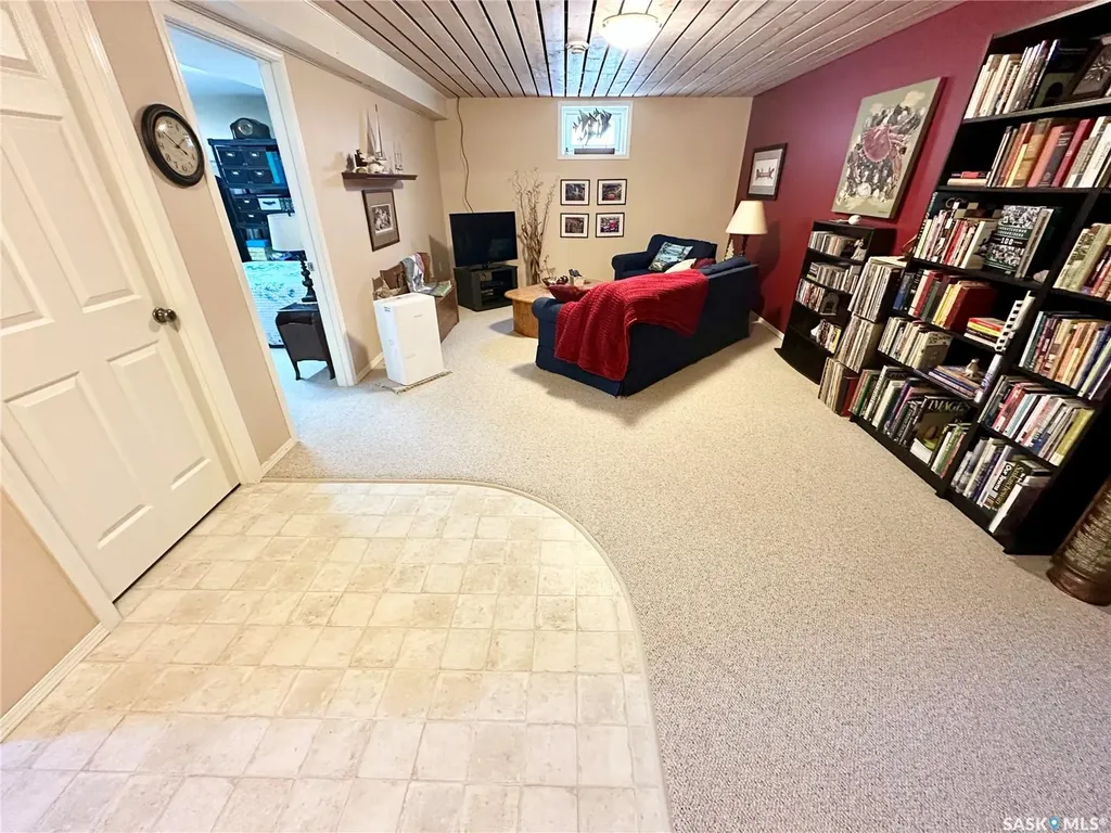 309 Russell Street Stoughton SK S0G 4T0