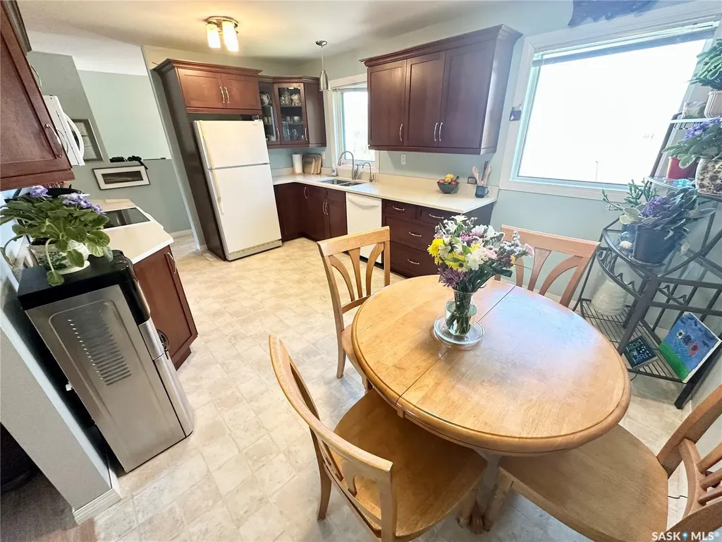 309 Russell Street Stoughton SK S0G 4T0