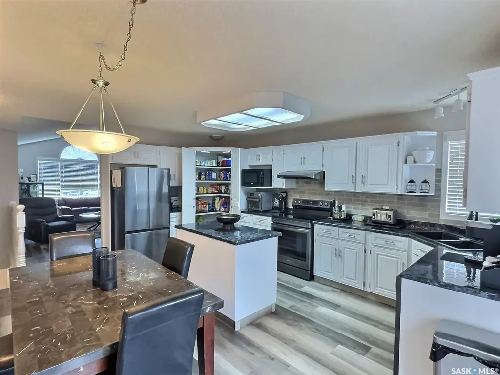 419 Clasky Drive Estevan SK S4A 2P2