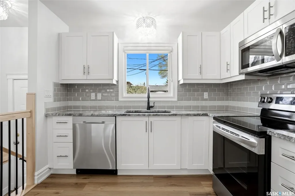 124 Riddell Crescent Regina SK S4S 5L3