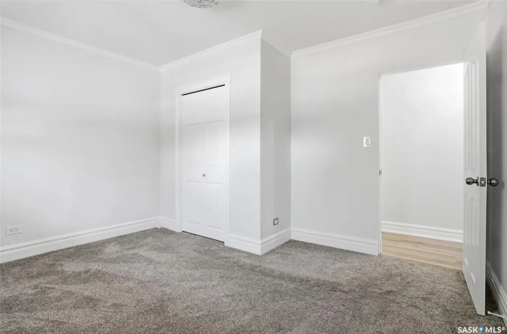 124 Riddell Crescent Regina SK S4S 5L3
