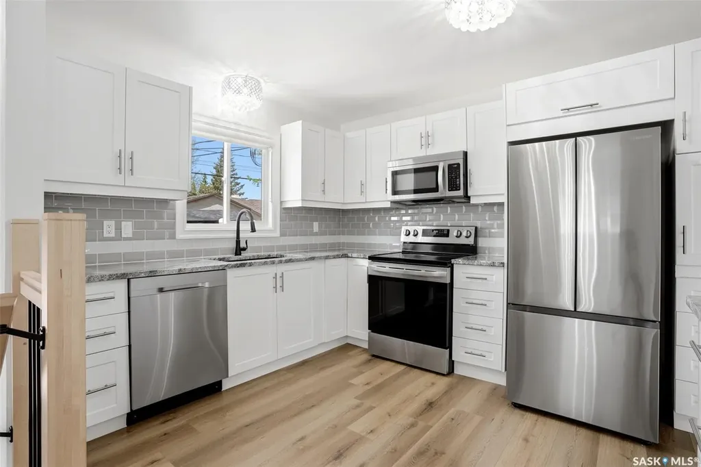 124 Riddell Crescent Regina SK S4S 5L3