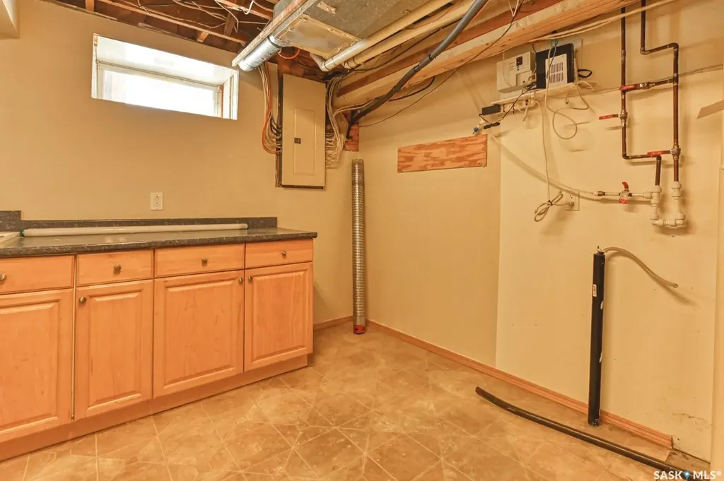 1321 Jubilee Avenue Regina SK S4S 3S8