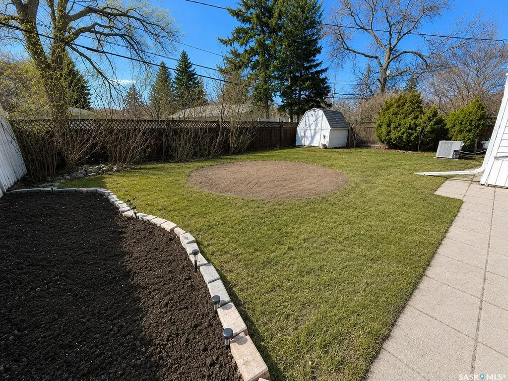 1321 Jubilee Avenue Regina SK S4S 3S8