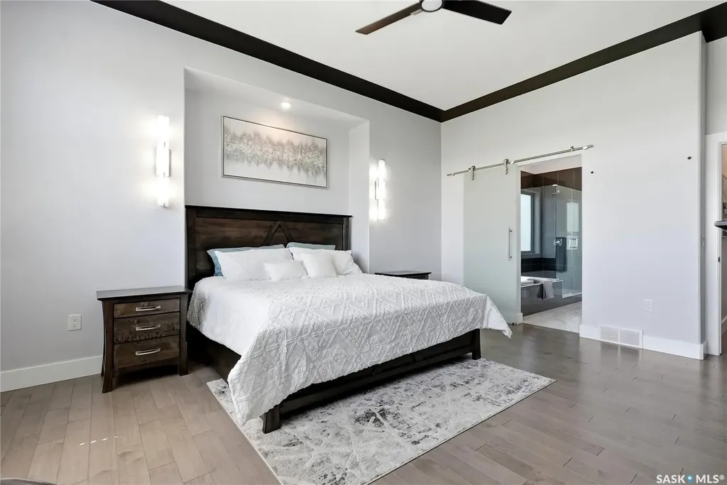 739 Hastings Cove Saskatoon SK S7V 0G6