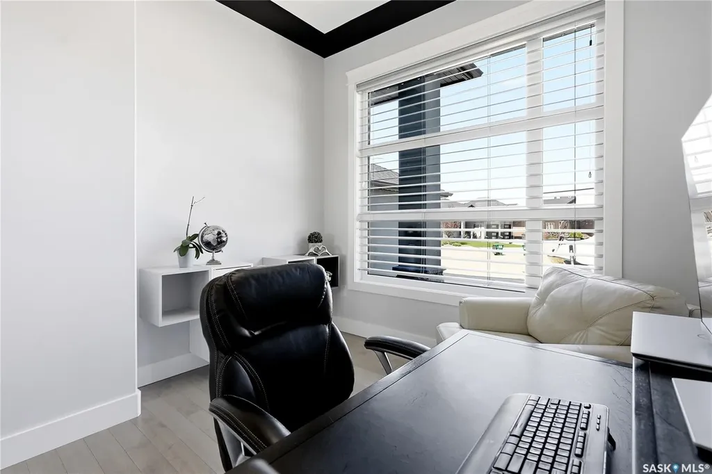 739 Hastings Cove Saskatoon SK S7V 0G6