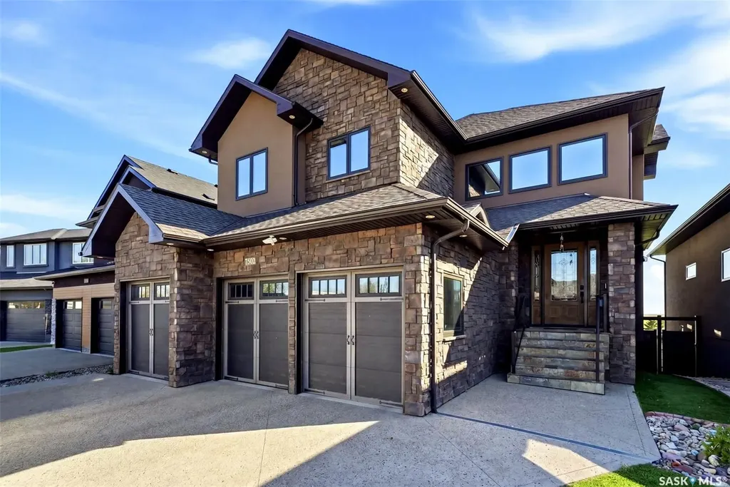 7502 Lilac Place Regina SK S4Y 0B3