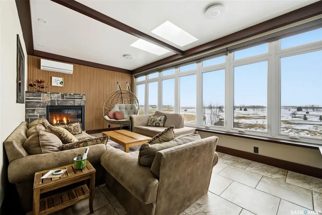 7502 Lilac Place Regina SK S4Y 0B3