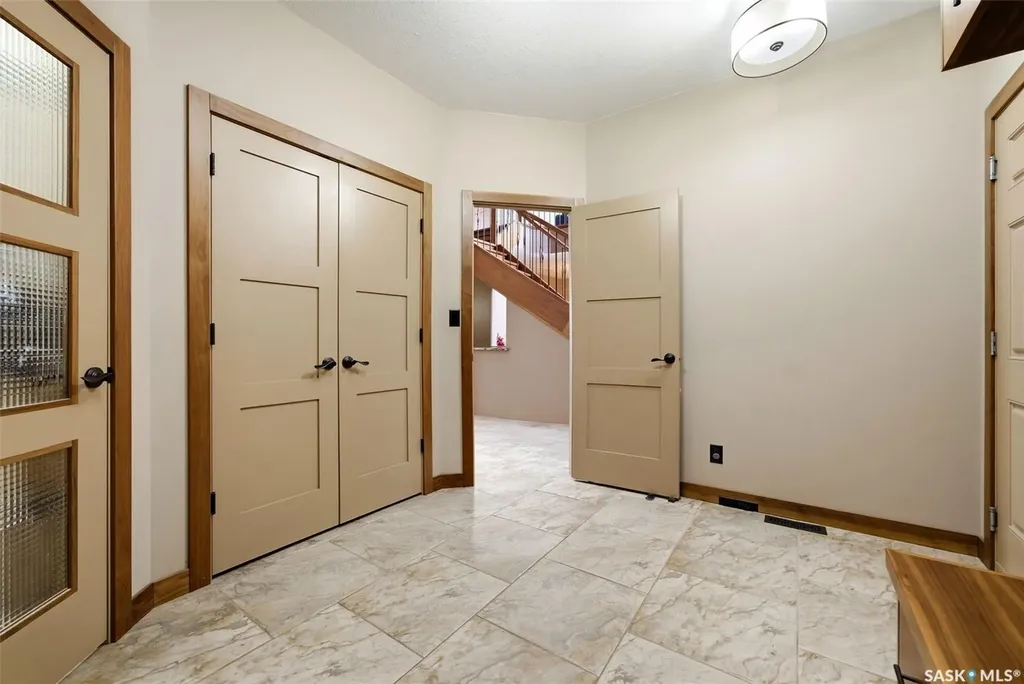 7502 Lilac Place Regina SK S4Y 0B3