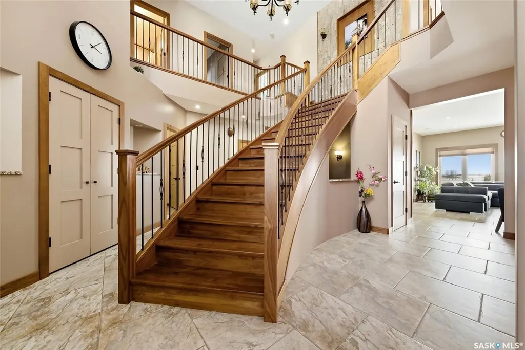 7502 Lilac Place Regina SK S4Y 0B3