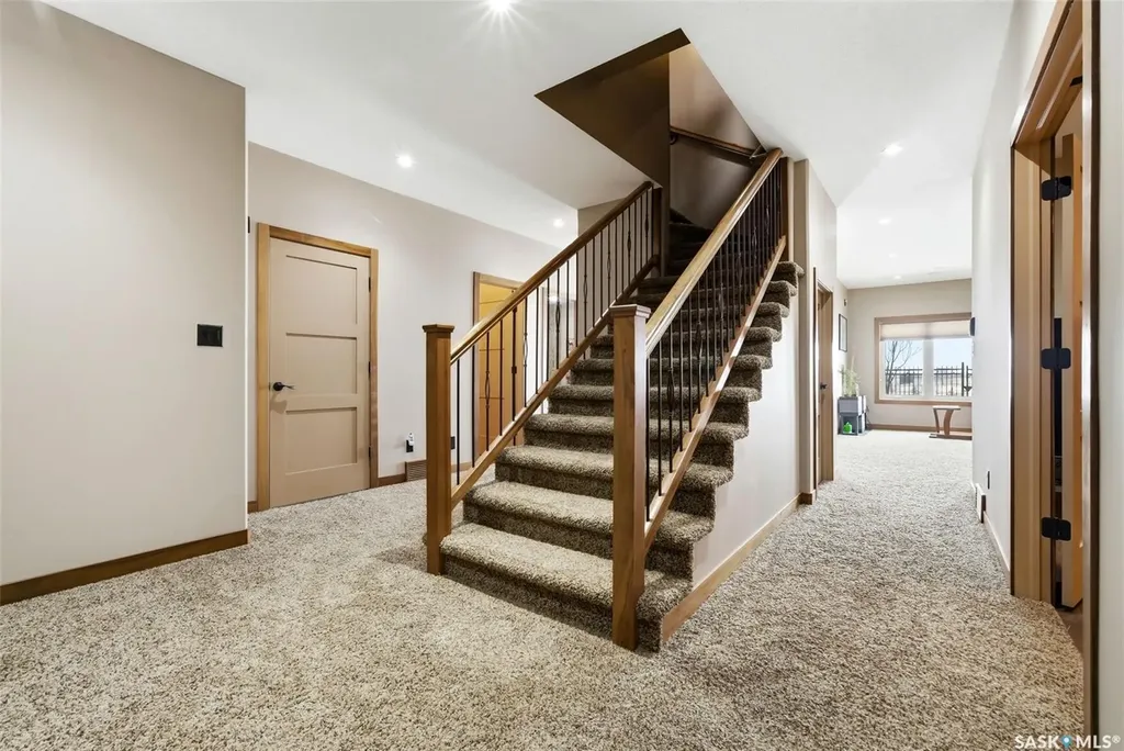 7502 Lilac Place Regina SK S4Y 0B3