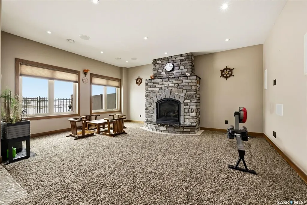 7502 Lilac Place Regina SK S4Y 0B3