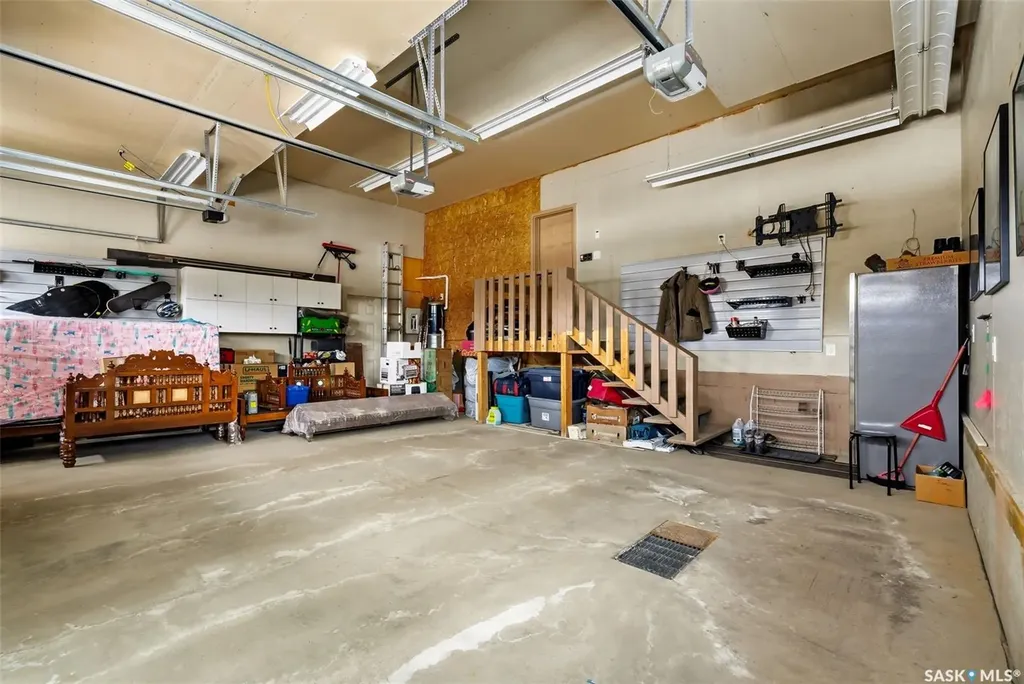 7502 Lilac Place Regina SK S4Y 0B3