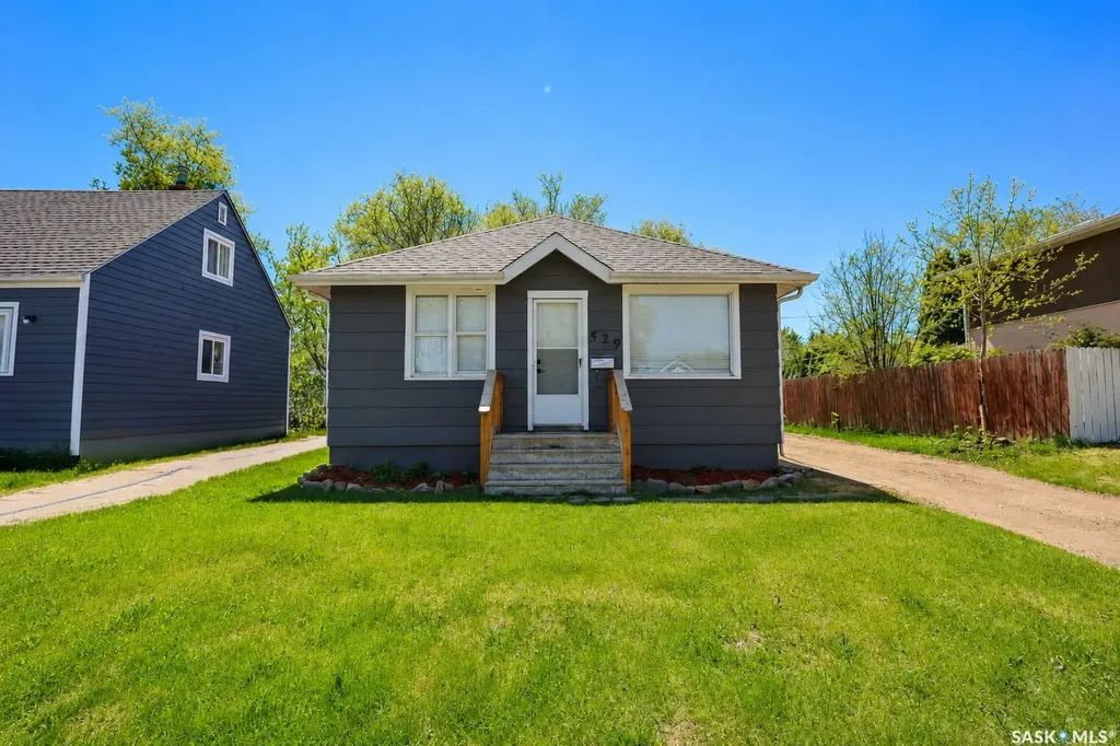 529 20th Street E Prince Albert SK S6V 1L4